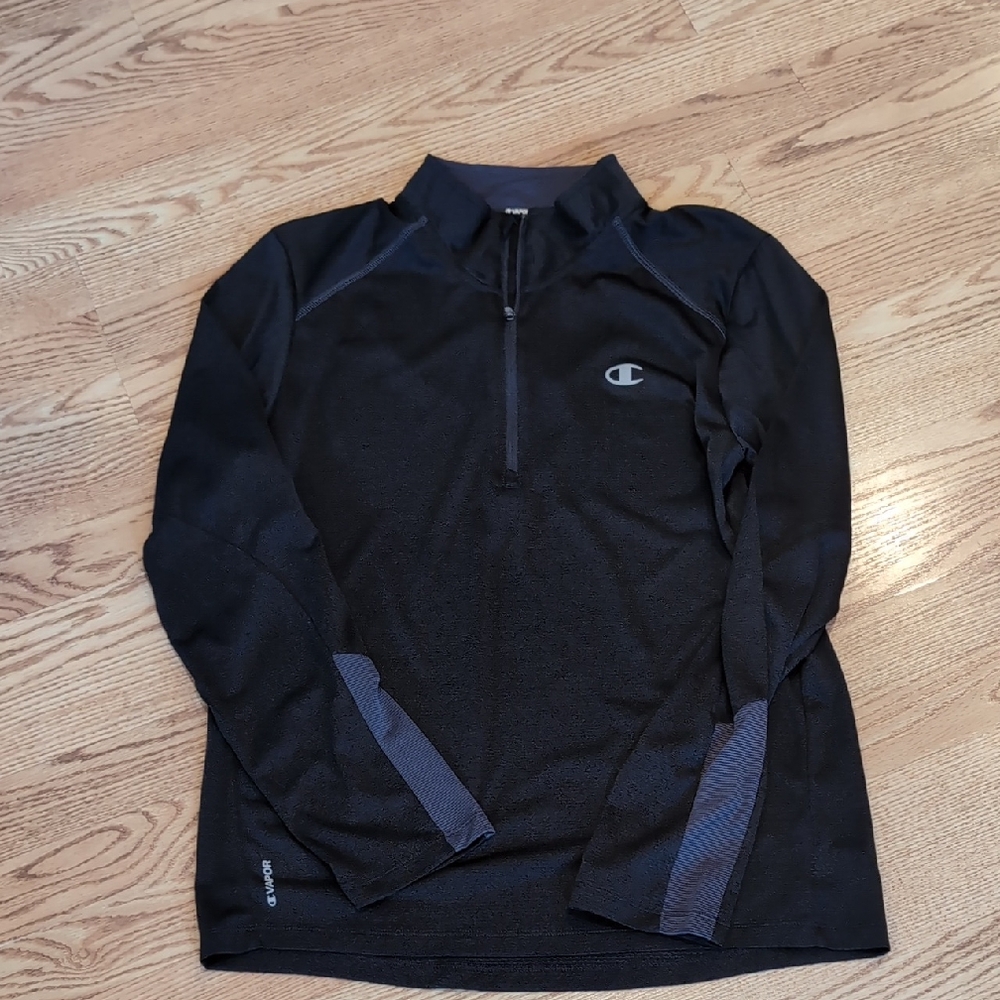 Champion Black Long Sleeve Pullover